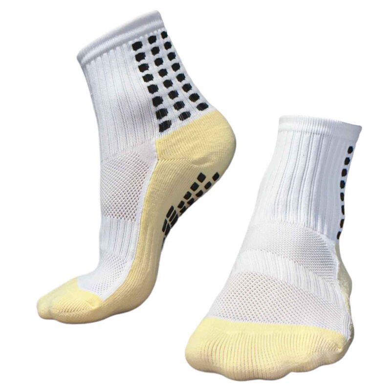 Párové biele športové ponožky