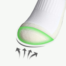 Ponožka s odolnou špičkou a priedušnou technológiou.