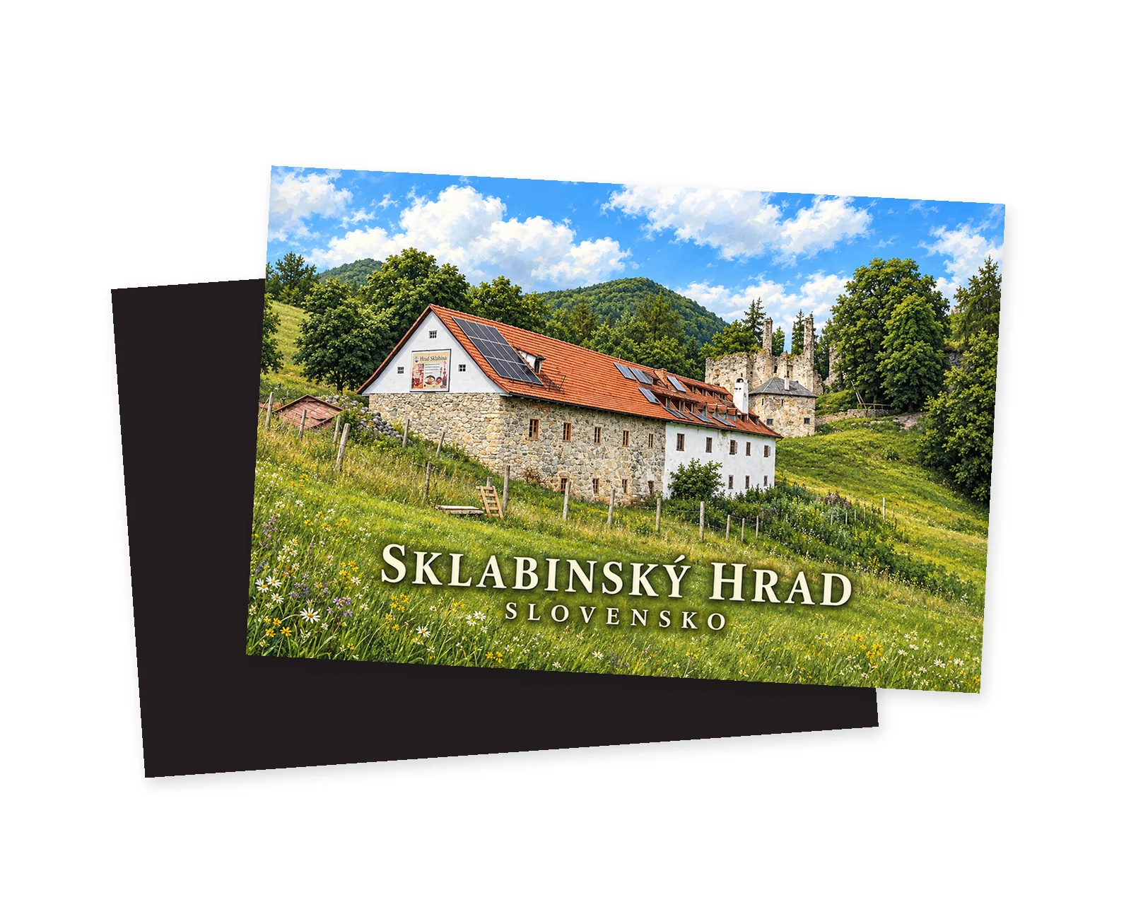 Predná strana magnetky Sklabinský hrad s kamennou budovou, červenou strechou, sivou baštou a ruinou; za ňou tmavá zadná strana.
